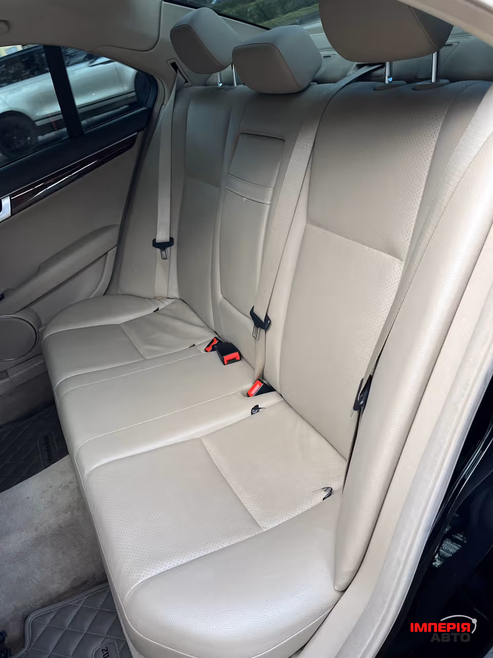 Mercedes-Benz C-Класс - фото 10