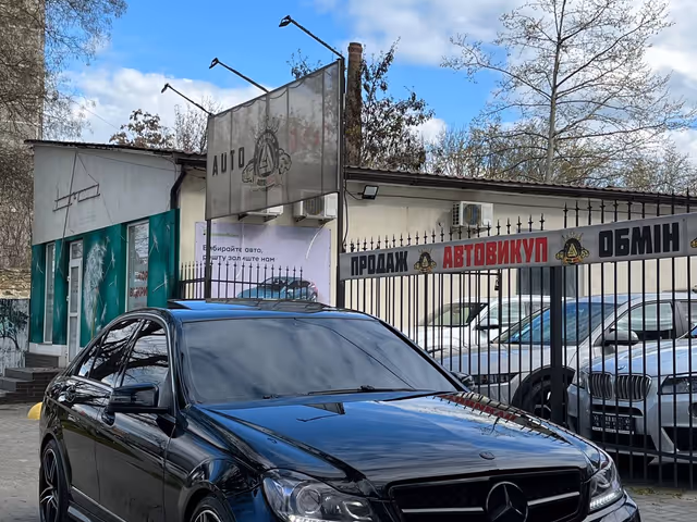 Mercedes-Benz C-Класс - зображення 3