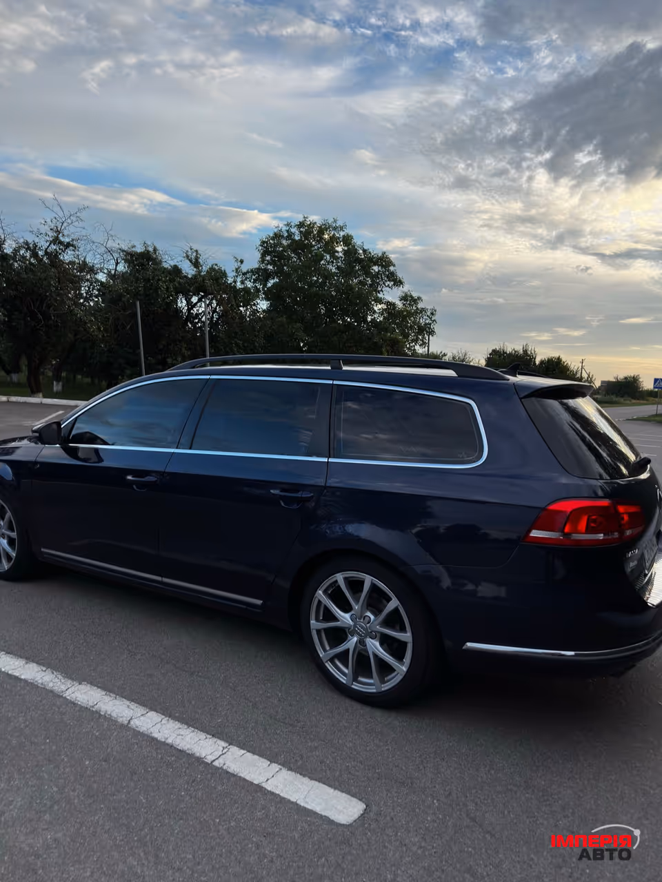 Volkswagen Passat - фото 3