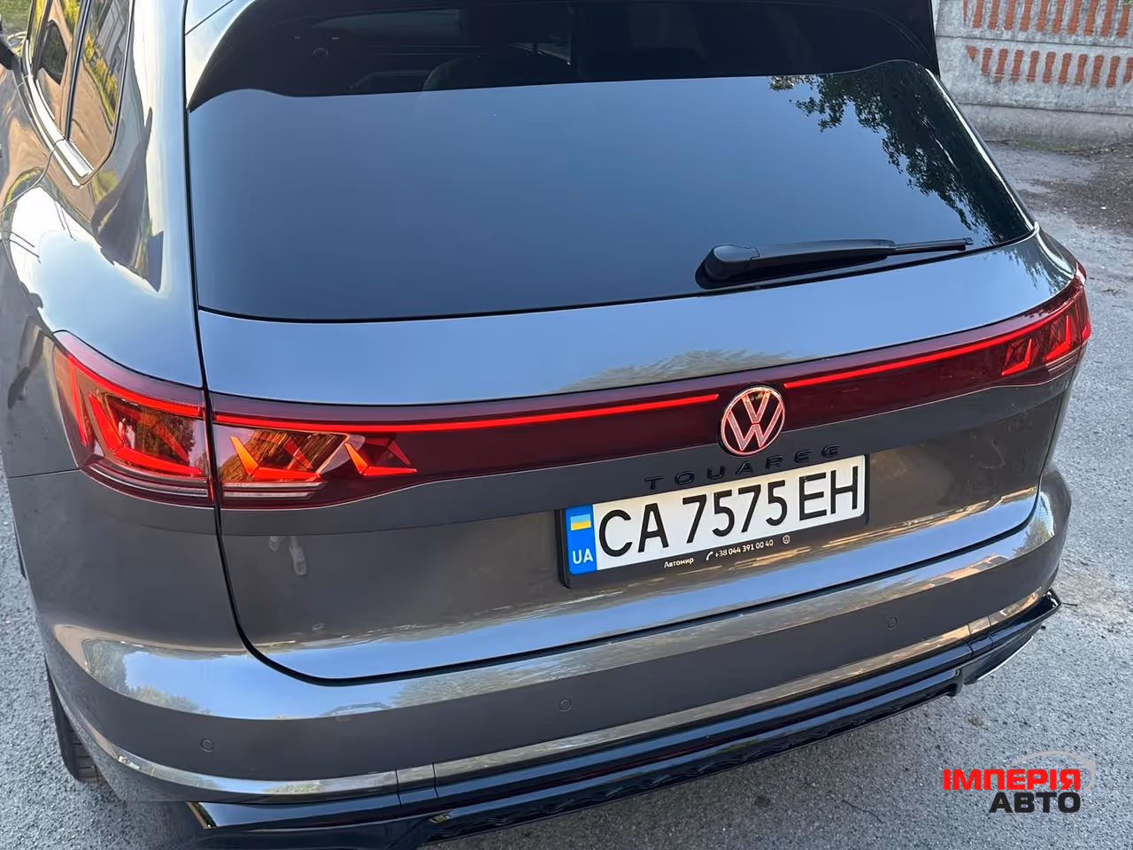 Volkswagen Touareg - фото 10