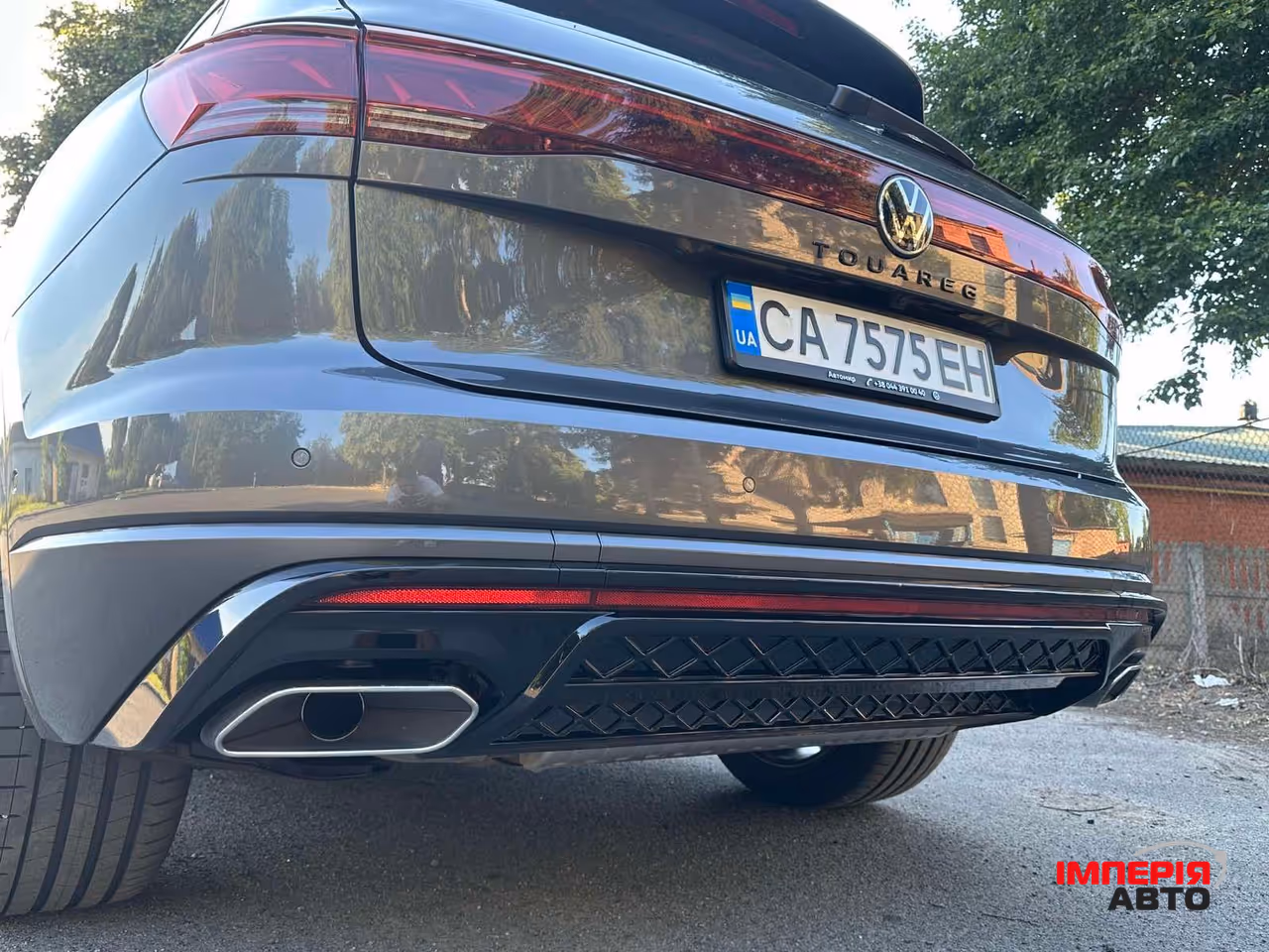Volkswagen Touareg - фото 4