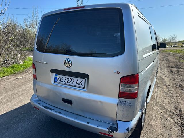 Volkswagen Transporter - фото 3