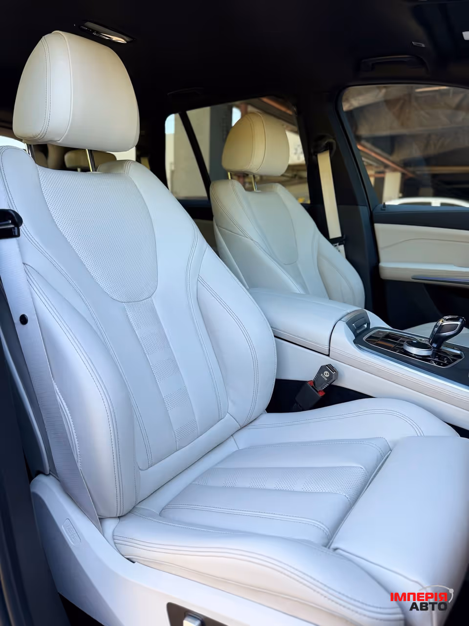 BMW X5 - фото 10