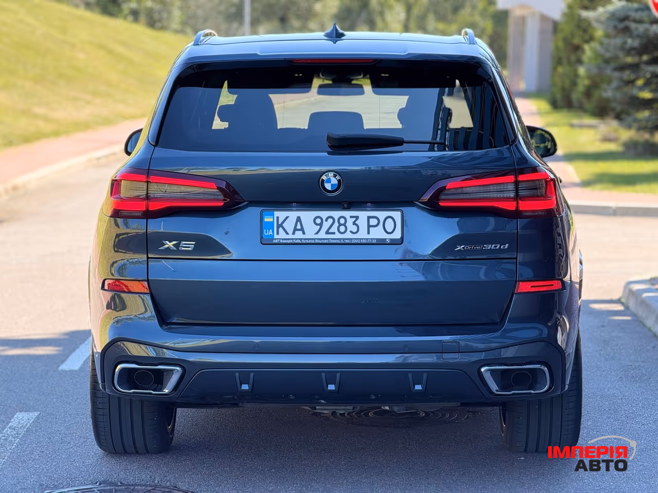 BMW X5 - фото 3