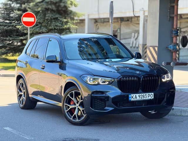 BMW X5 - зображення 1