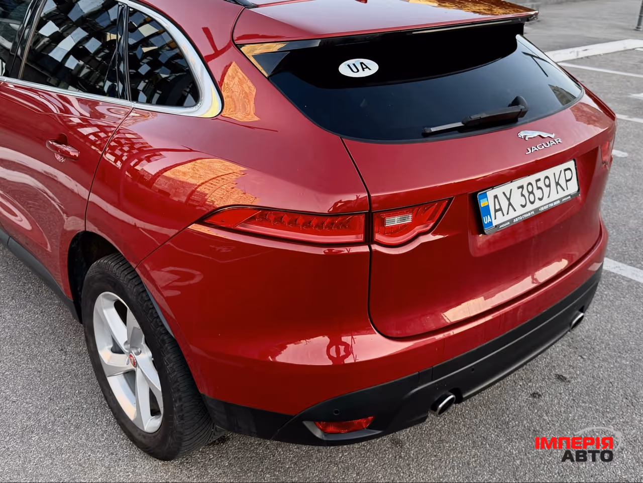 Jaguar F-Pace - фото 14