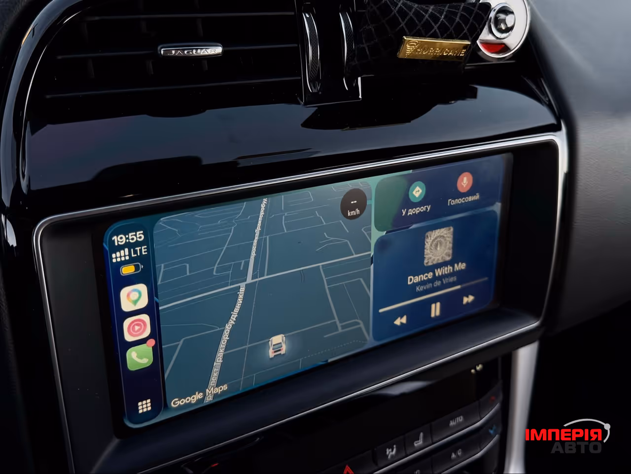 Jaguar F-Pace - фото 22