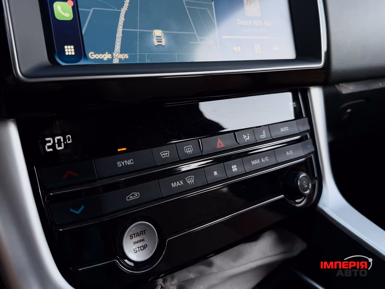 Jaguar F-Pace - фото 24