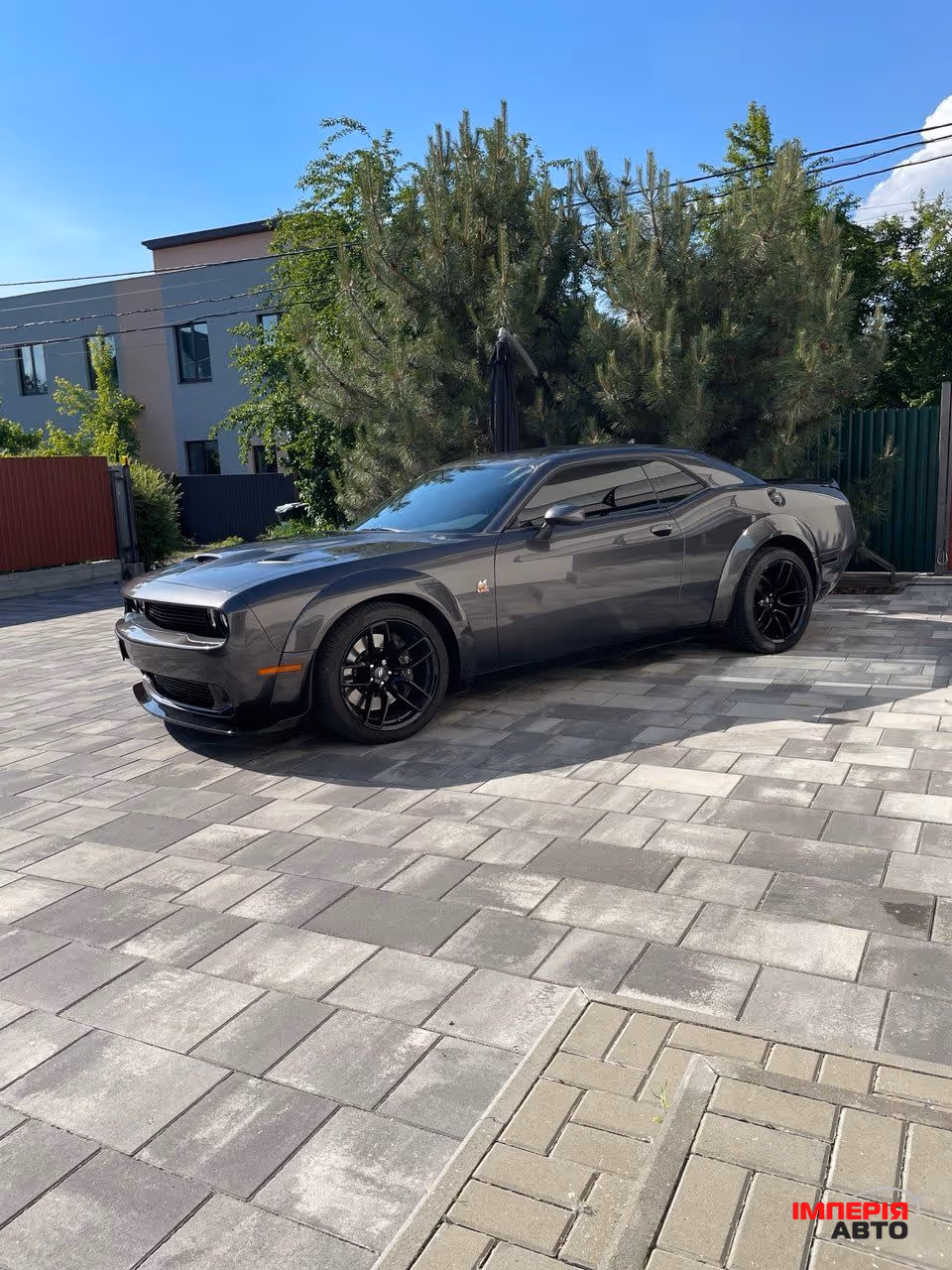 Dodge Challenger - фото 8