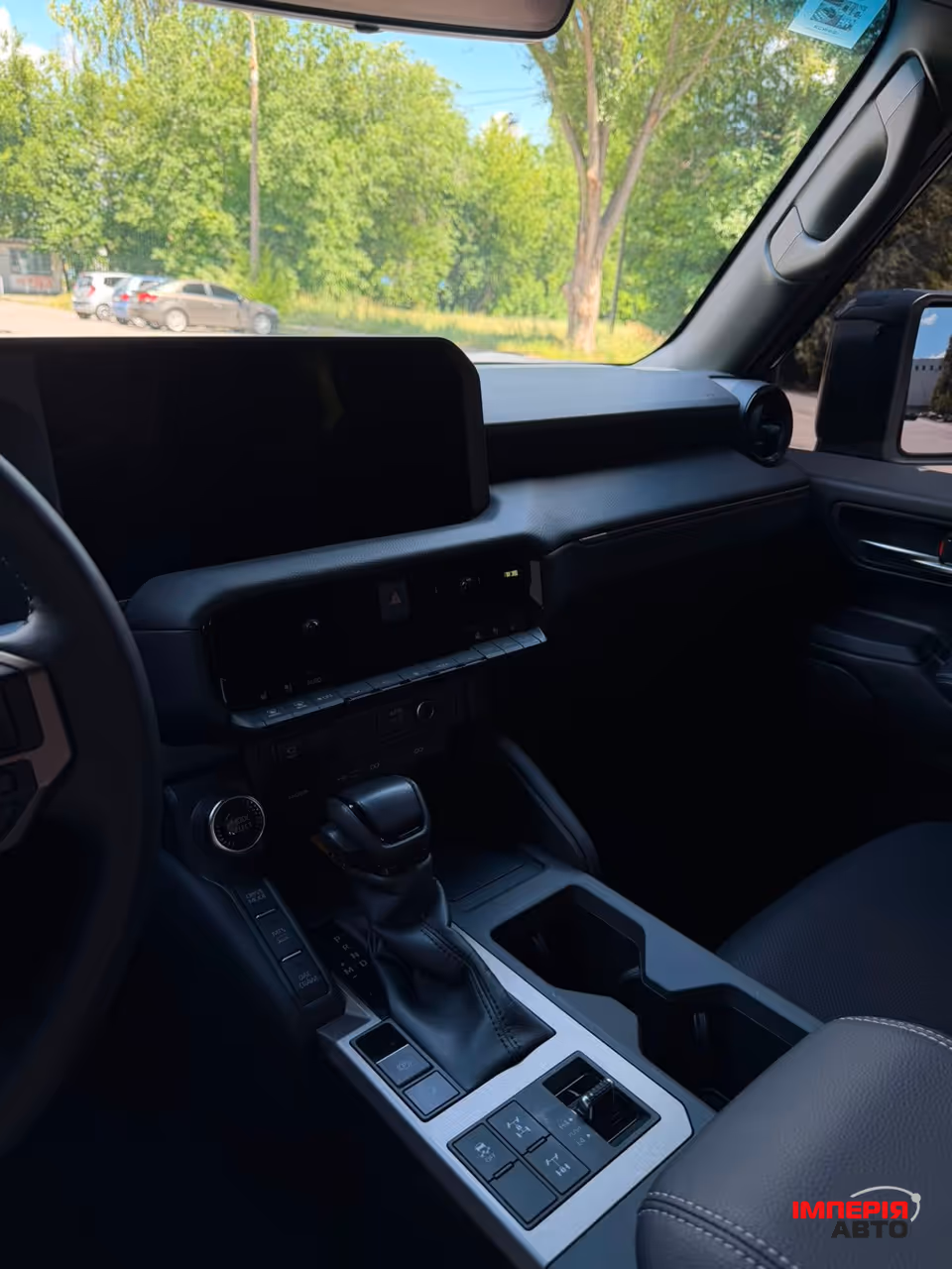 Toyota Land Cruiser Prado - фото 4