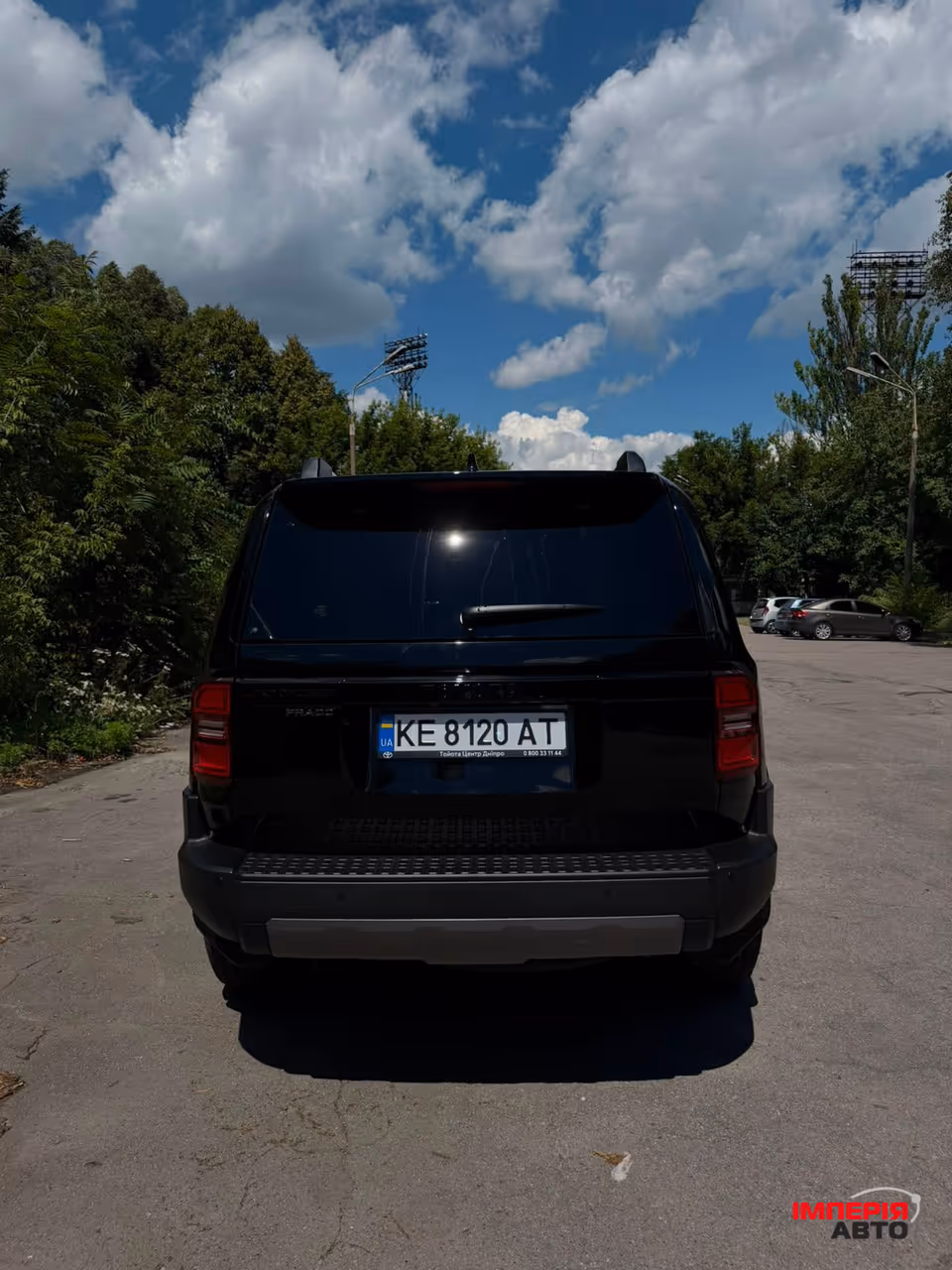 Toyota Land Cruiser Prado - фото 2