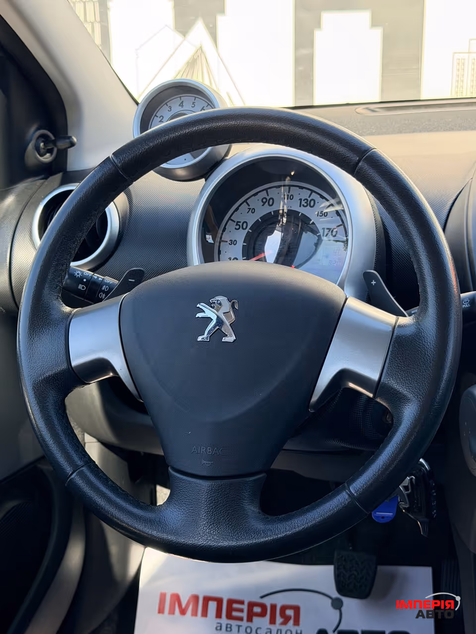 Peugeot 107 - фото 8
