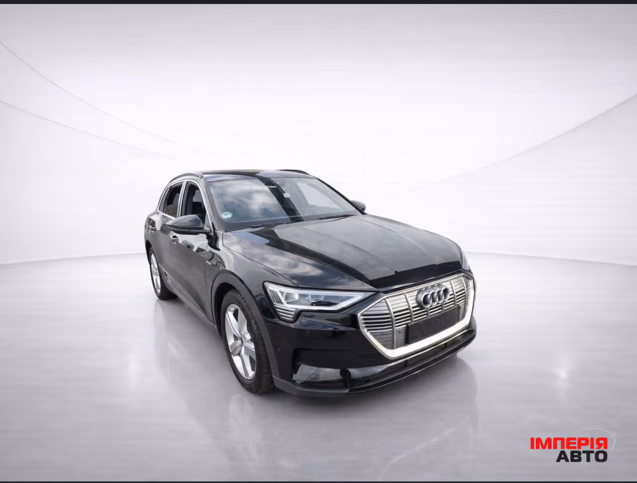 Audi e-tron - фото 2