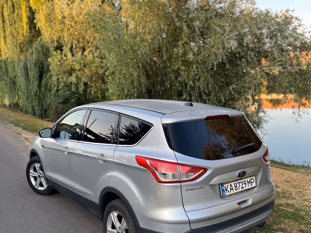 Ford Escape - зображення 2