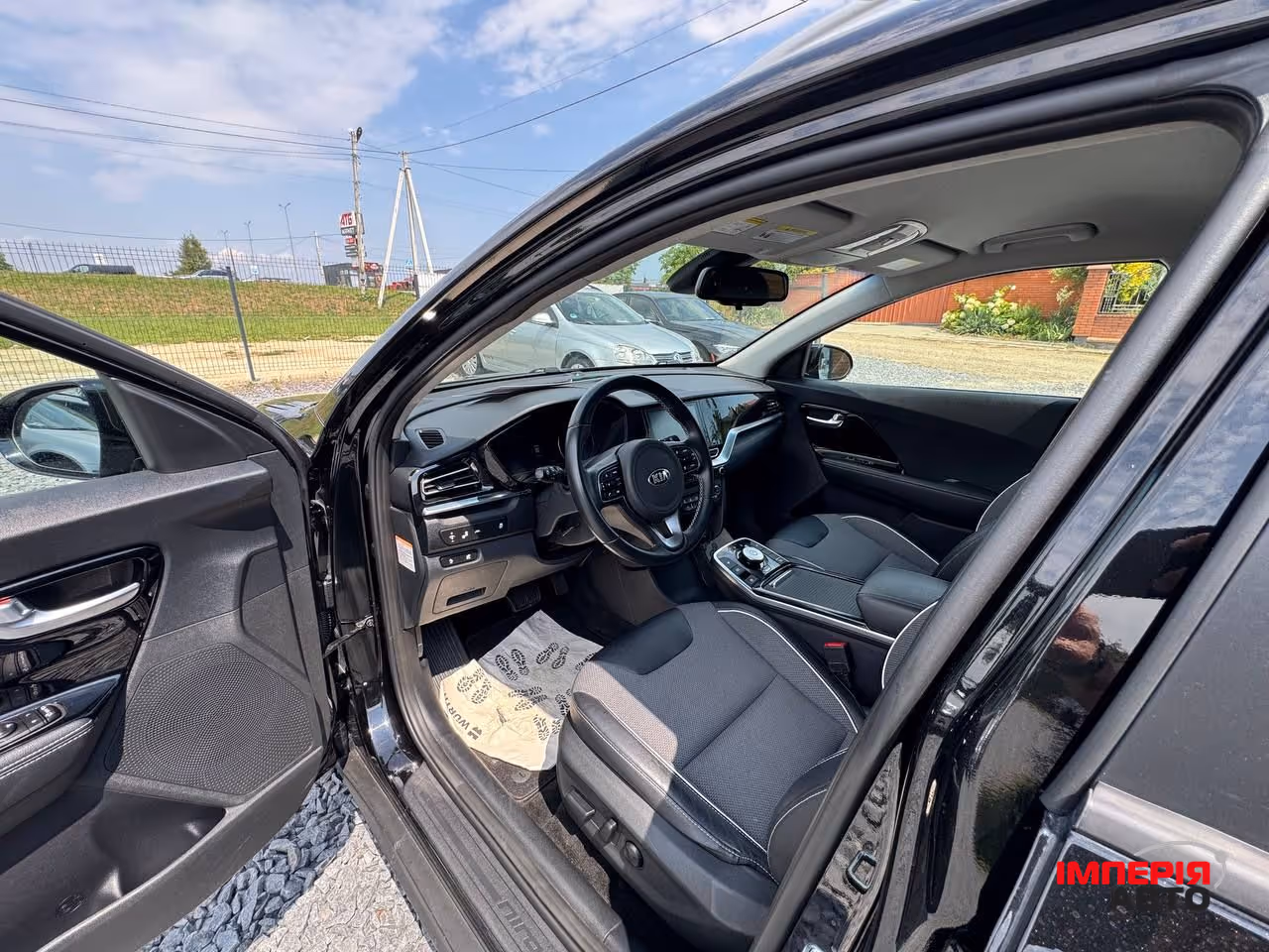 Kia Niro - фото 24