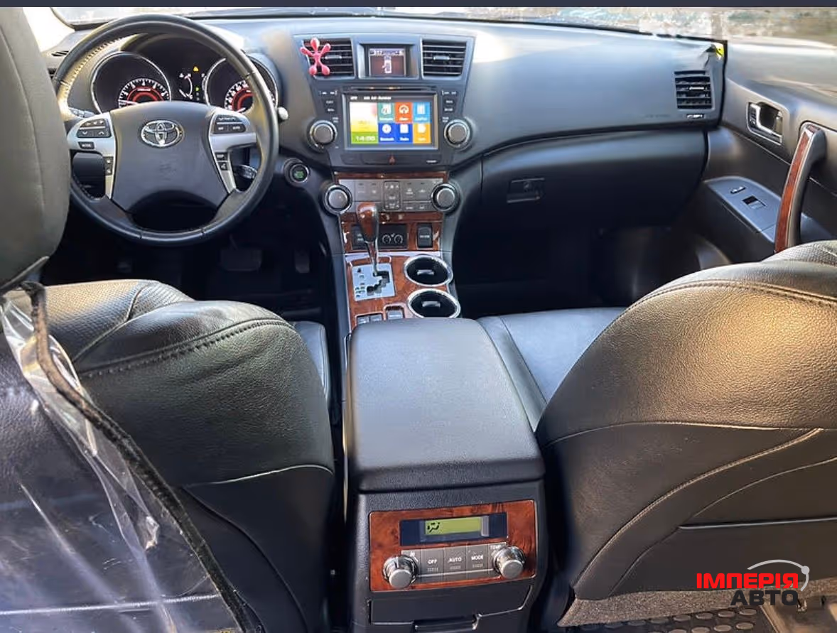 Toyota Highlander - фото 14