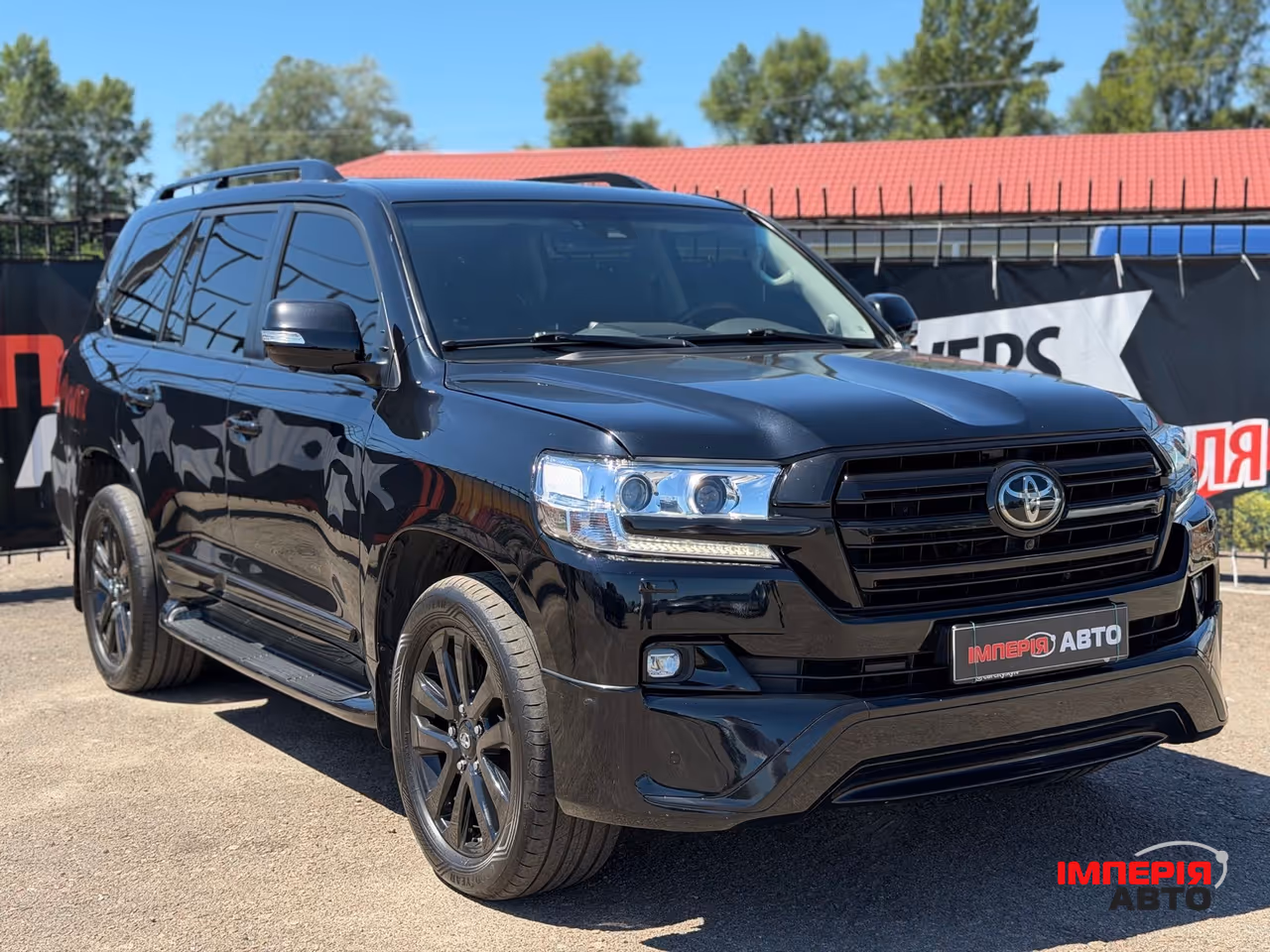 Toyota Land Cruiser - фото 1