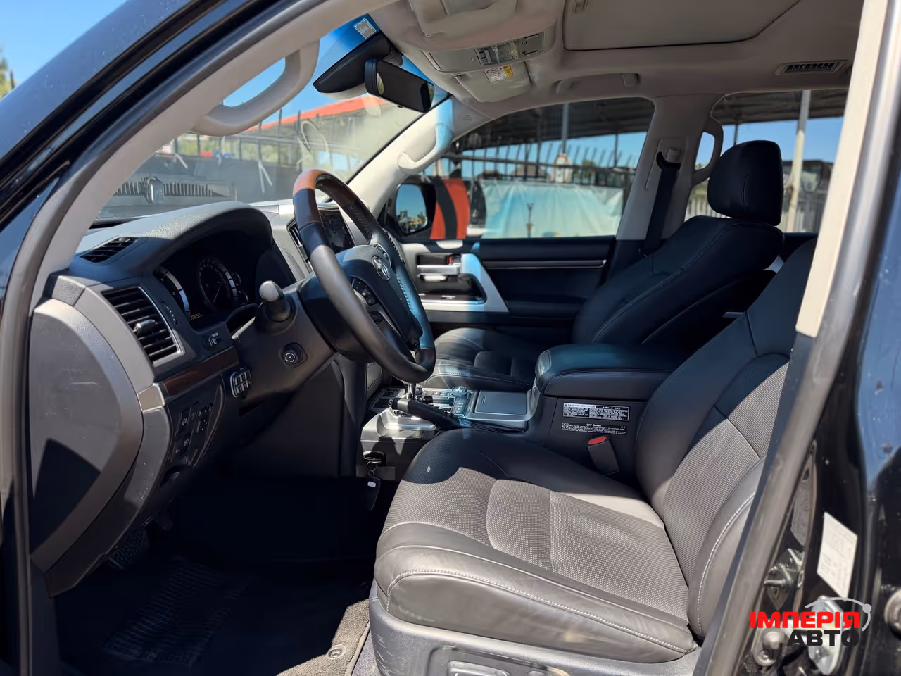 Toyota Land Cruiser - фото 13
