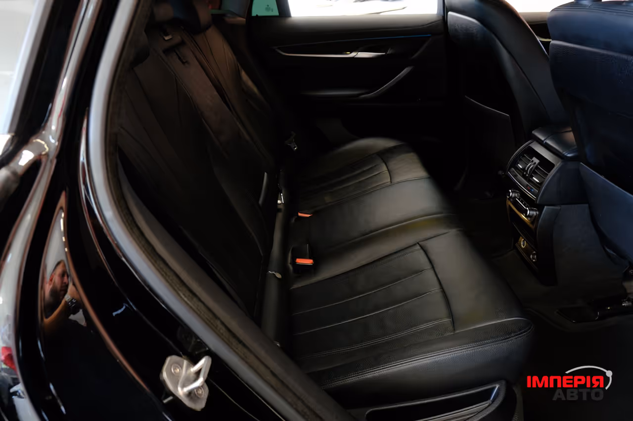 BMW X6 - фото 9