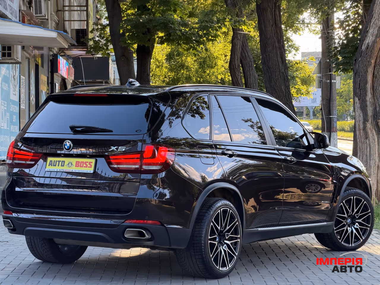 BMW X5 - фото 5