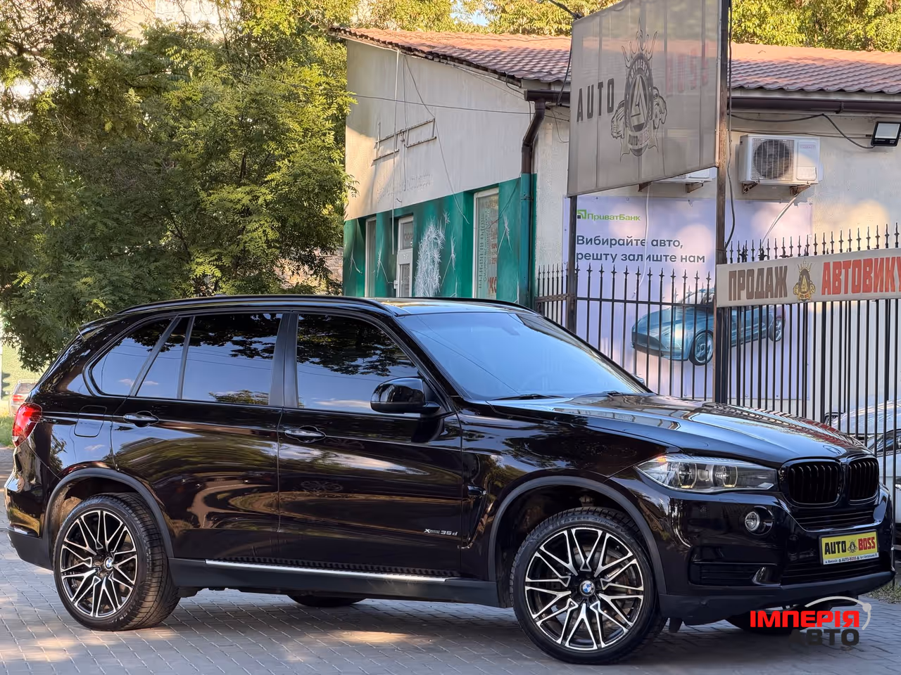 BMW X5 - фото 4