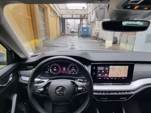 Skoda Octavia - фото 1