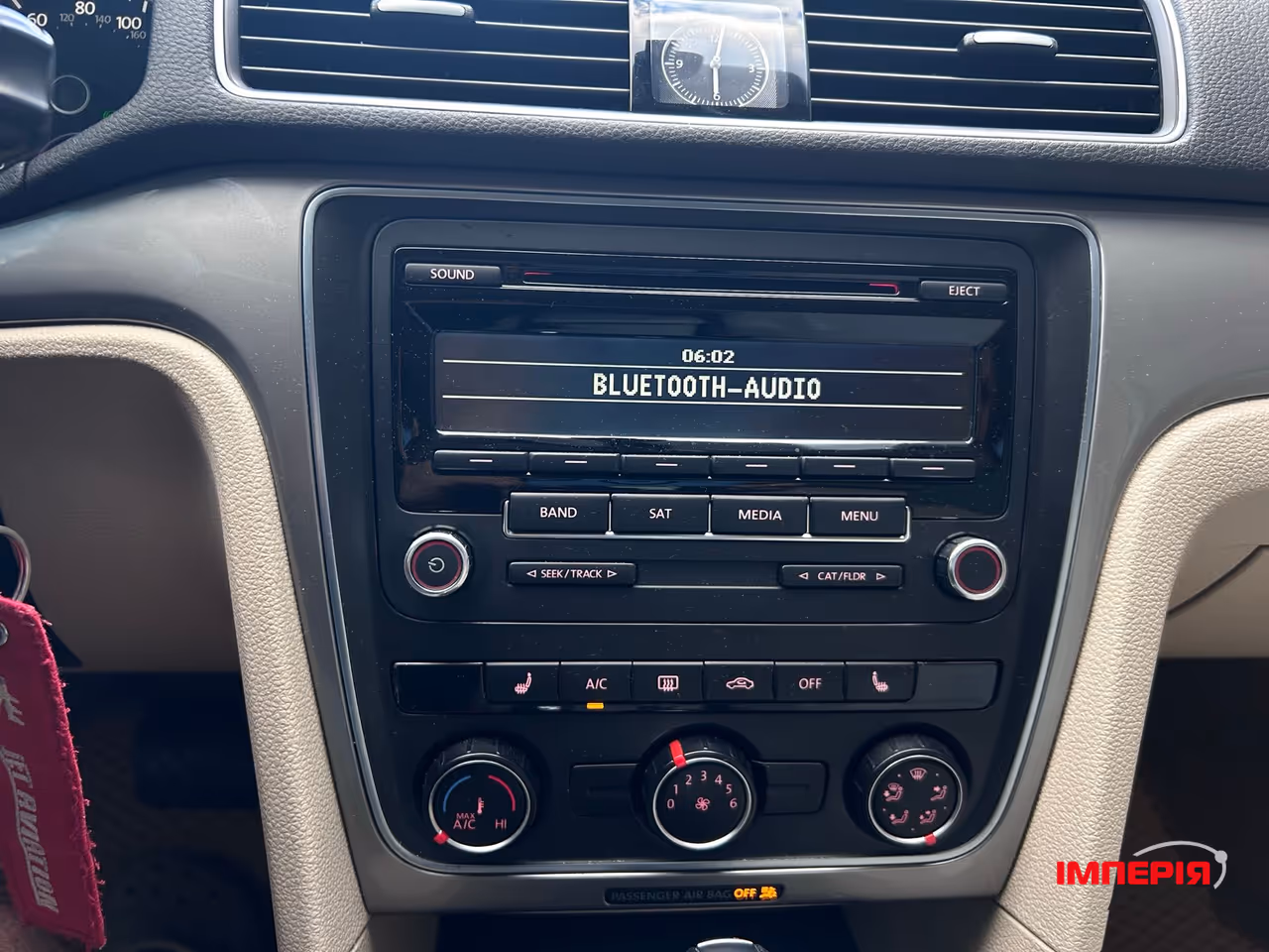 Volkswagen Passat USA/NMS - фото 14