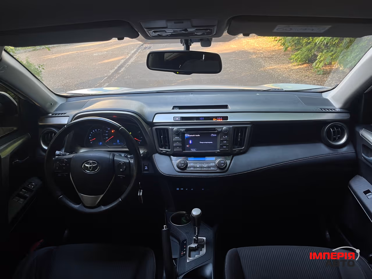 Toyota RAV4 - фото 24