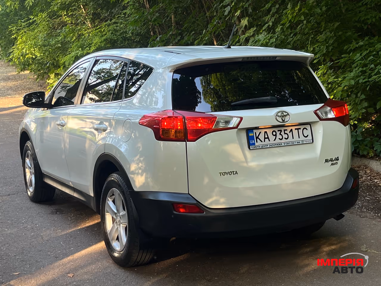 Toyota RAV4 - фото 15