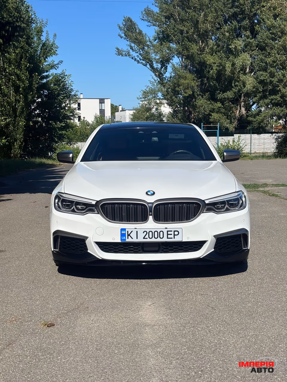 BMW 5 серії - фото 1