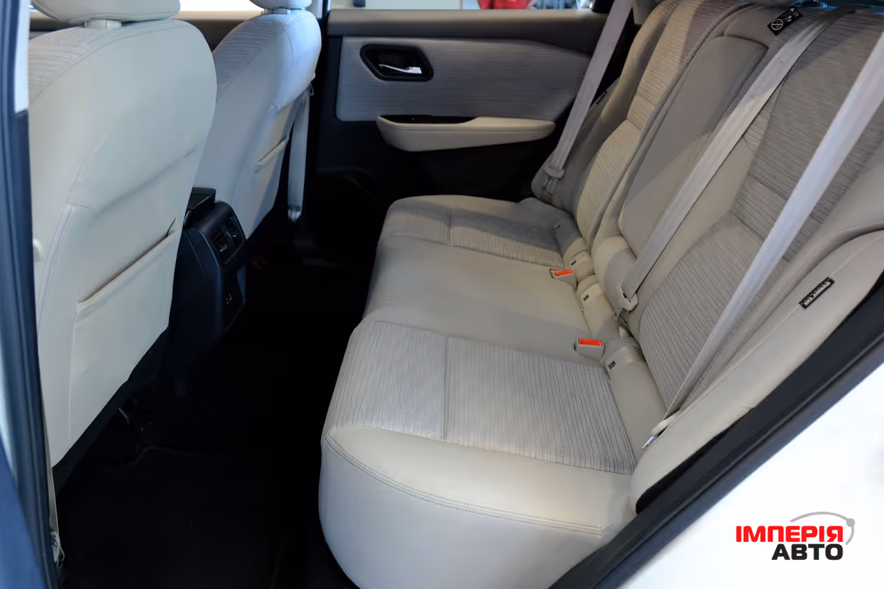 Nissan Rogue - фото 8