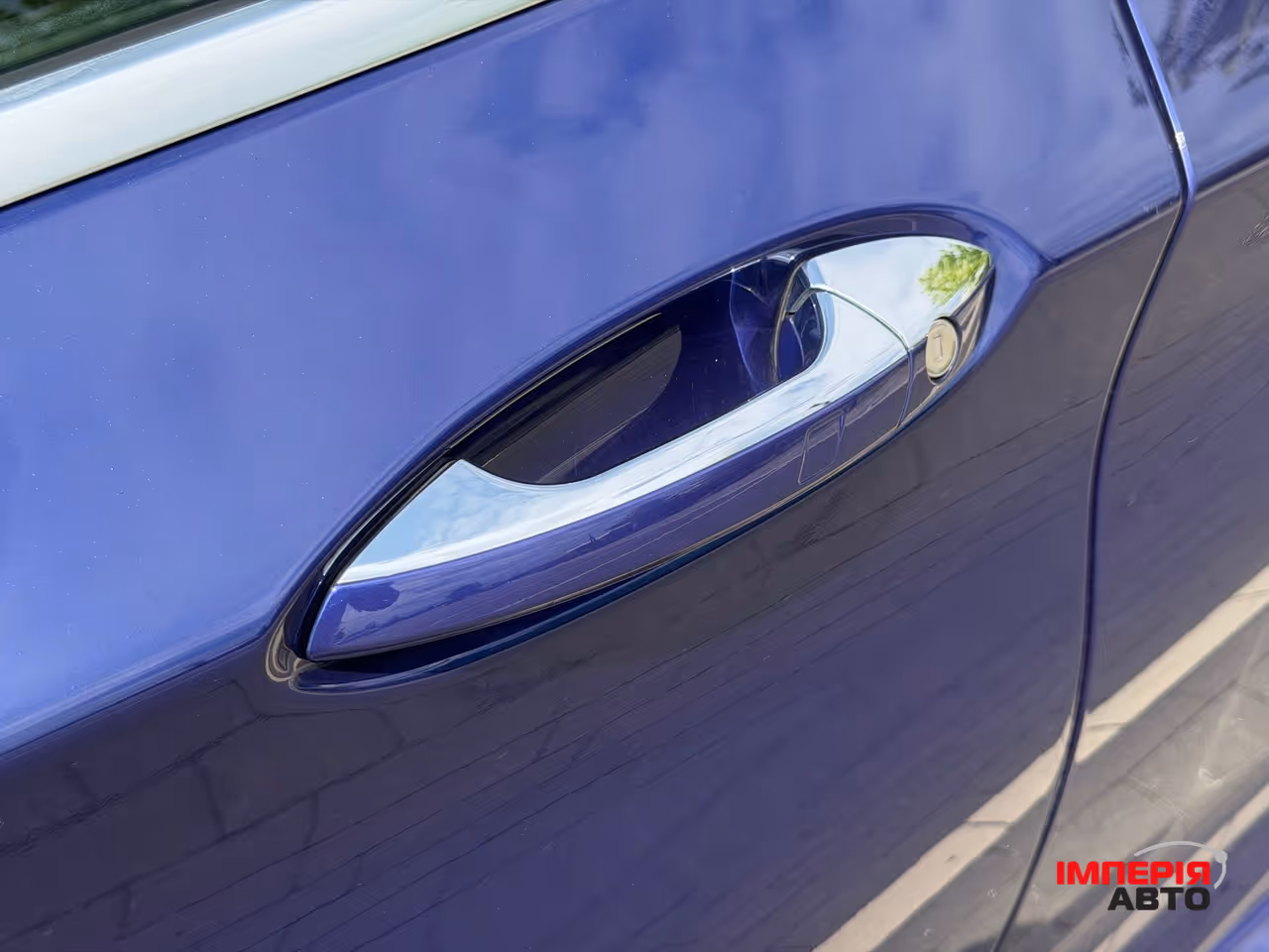 Infiniti Q30 - фото 15