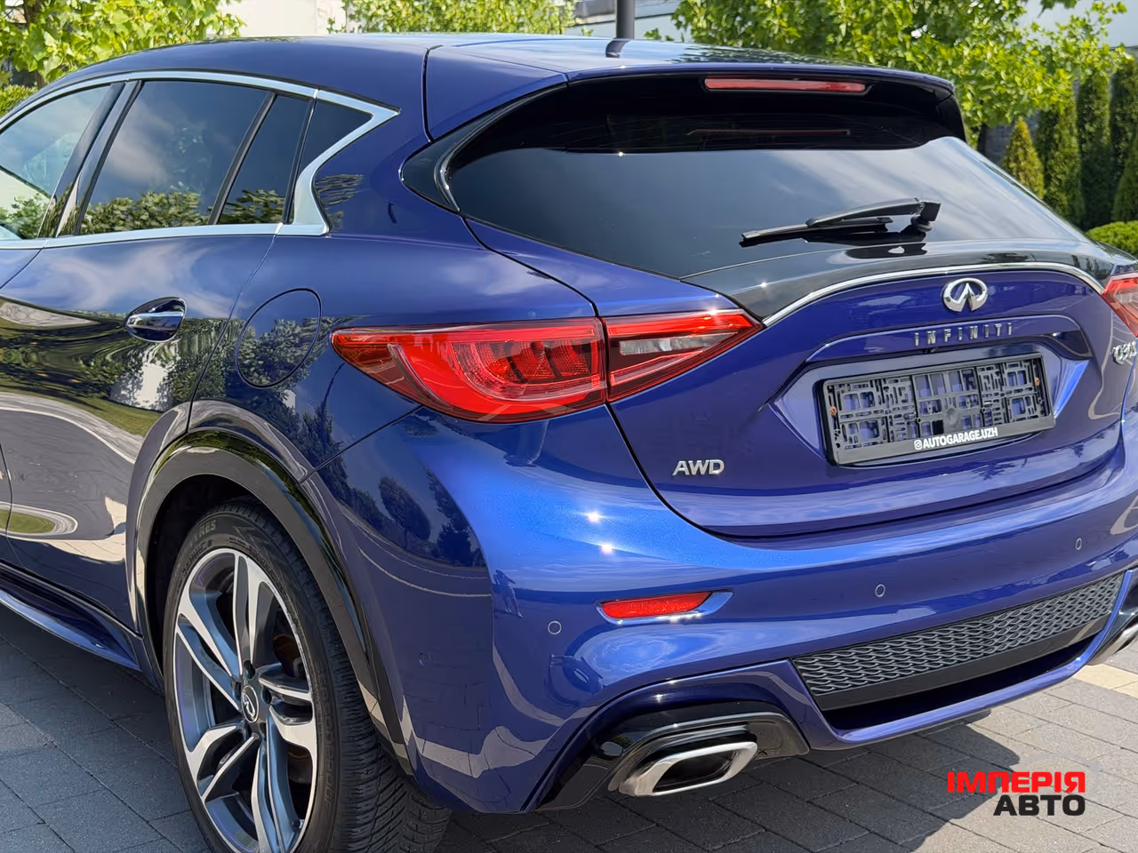 Infiniti Q30 - фото 21