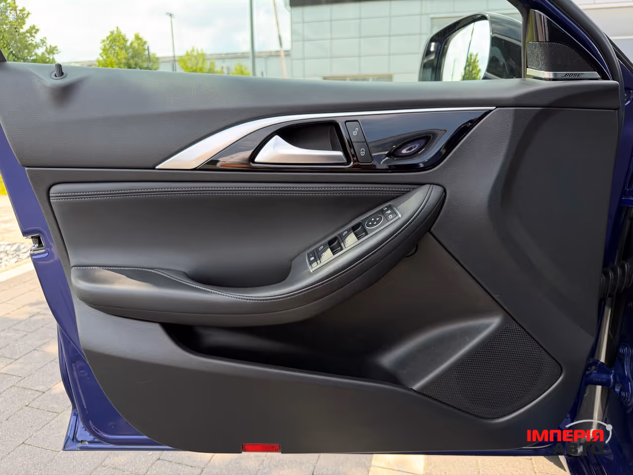 Infiniti Q30 - фото 48