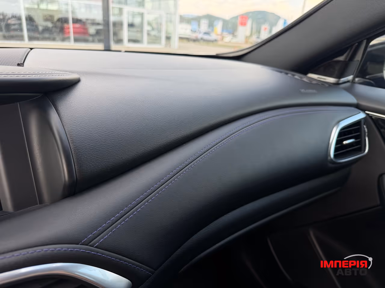 Infiniti Q30 - фото 38