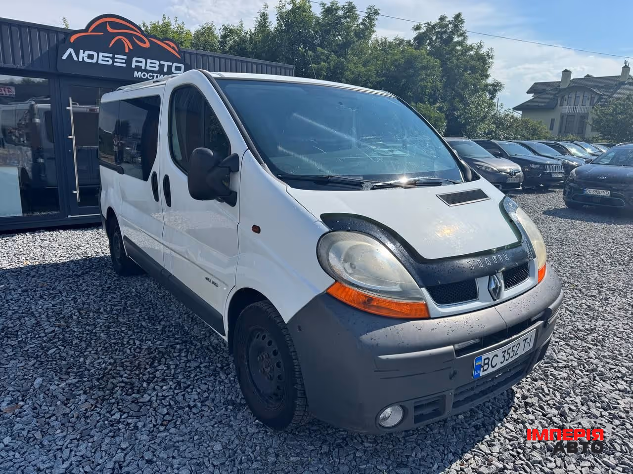 Renault Trafic - фото 4