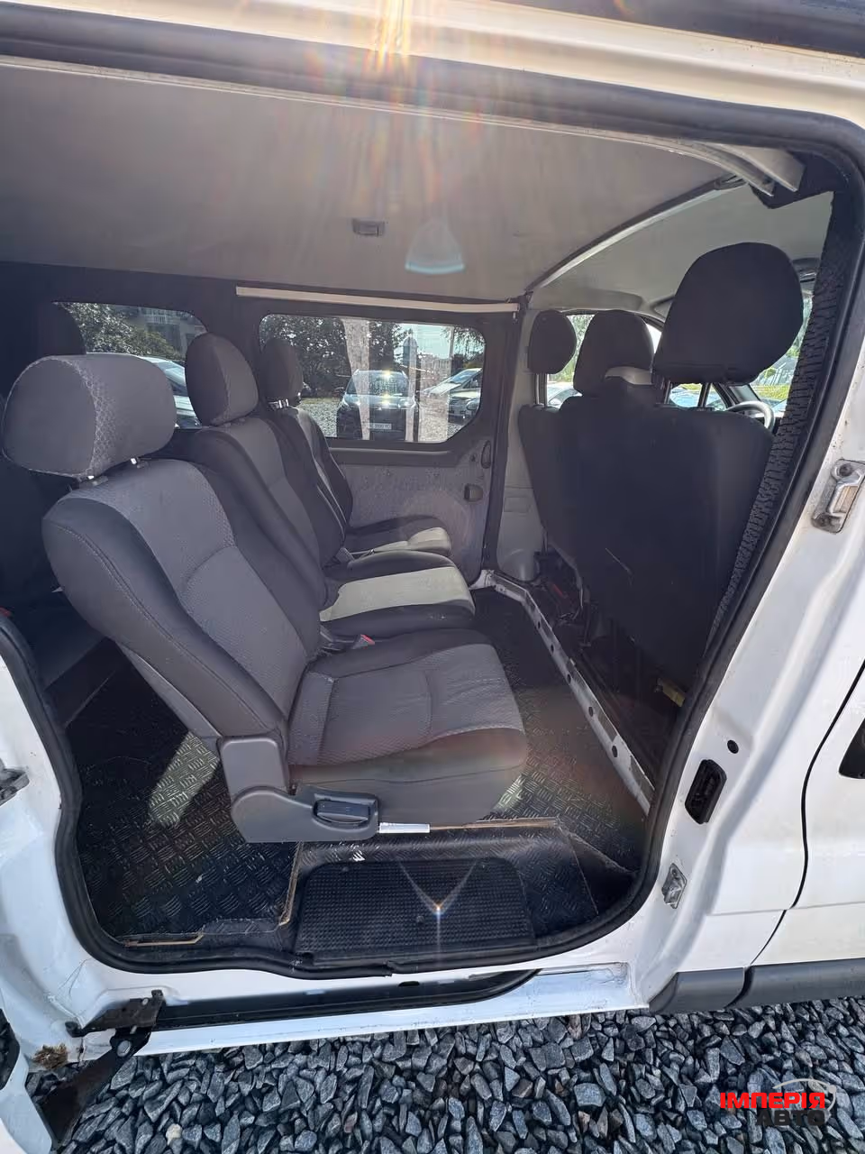 Renault Trafic - фото 31