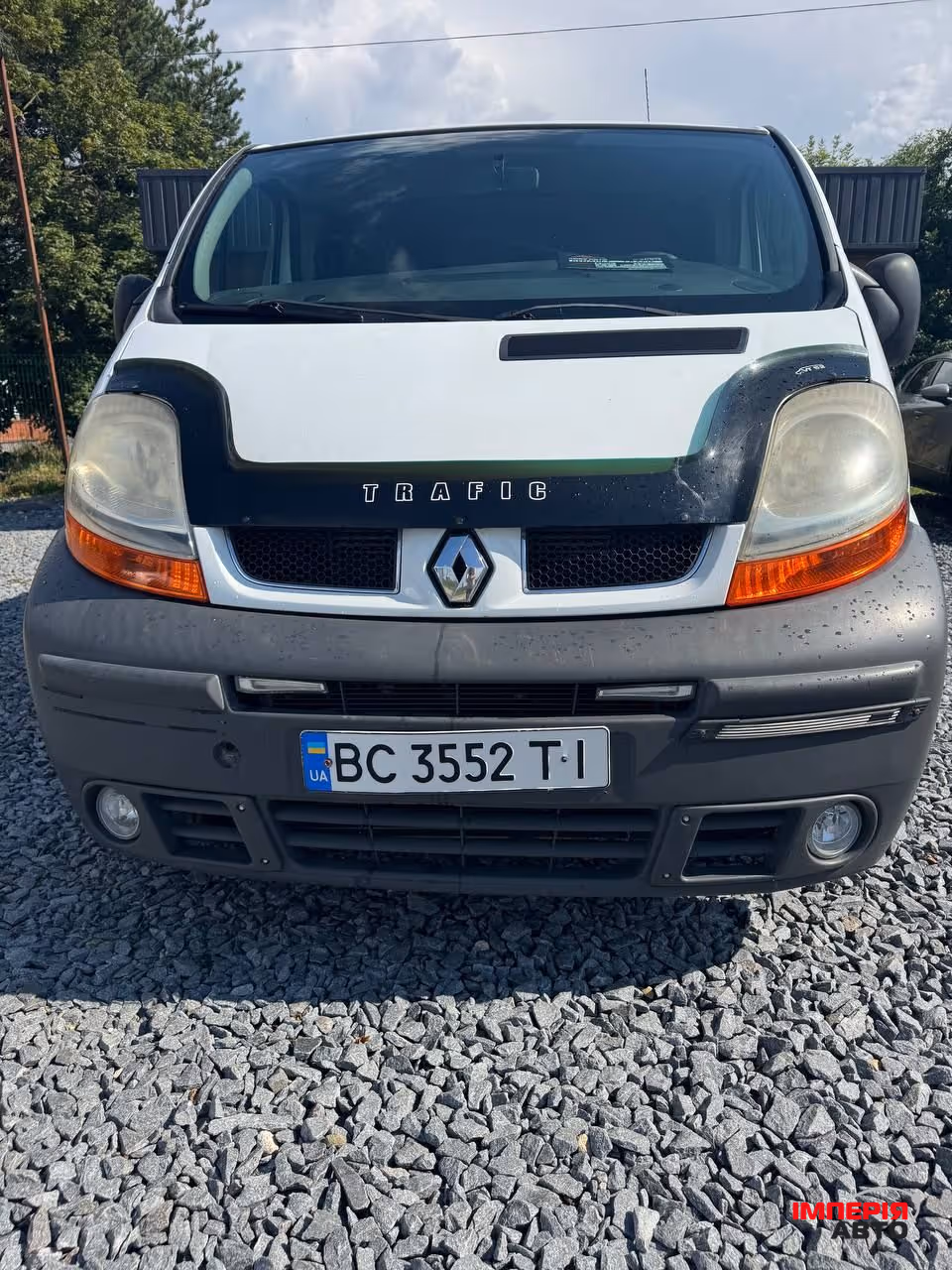 Renault Trafic - фото 21