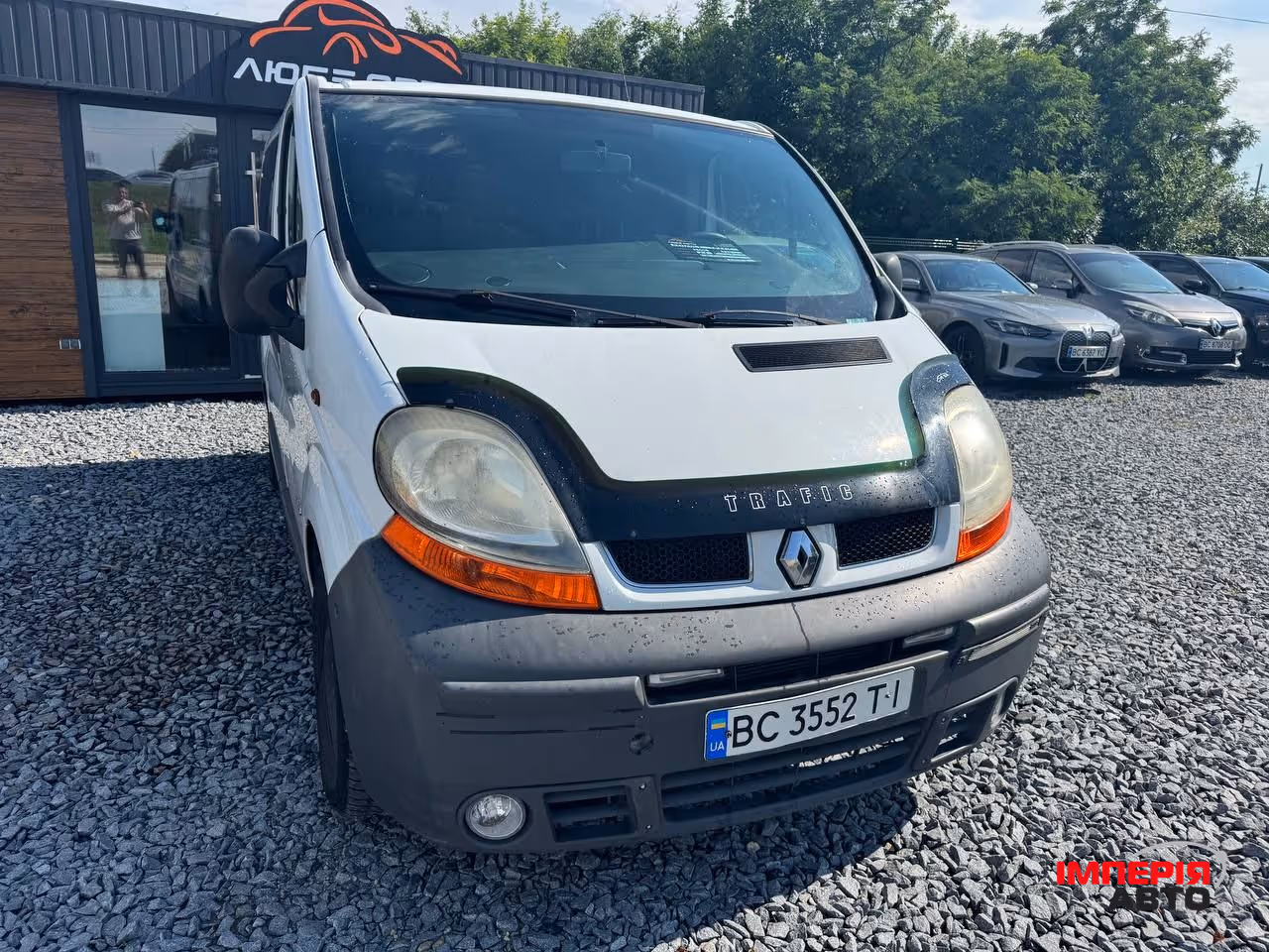Renault Trafic - фото 2