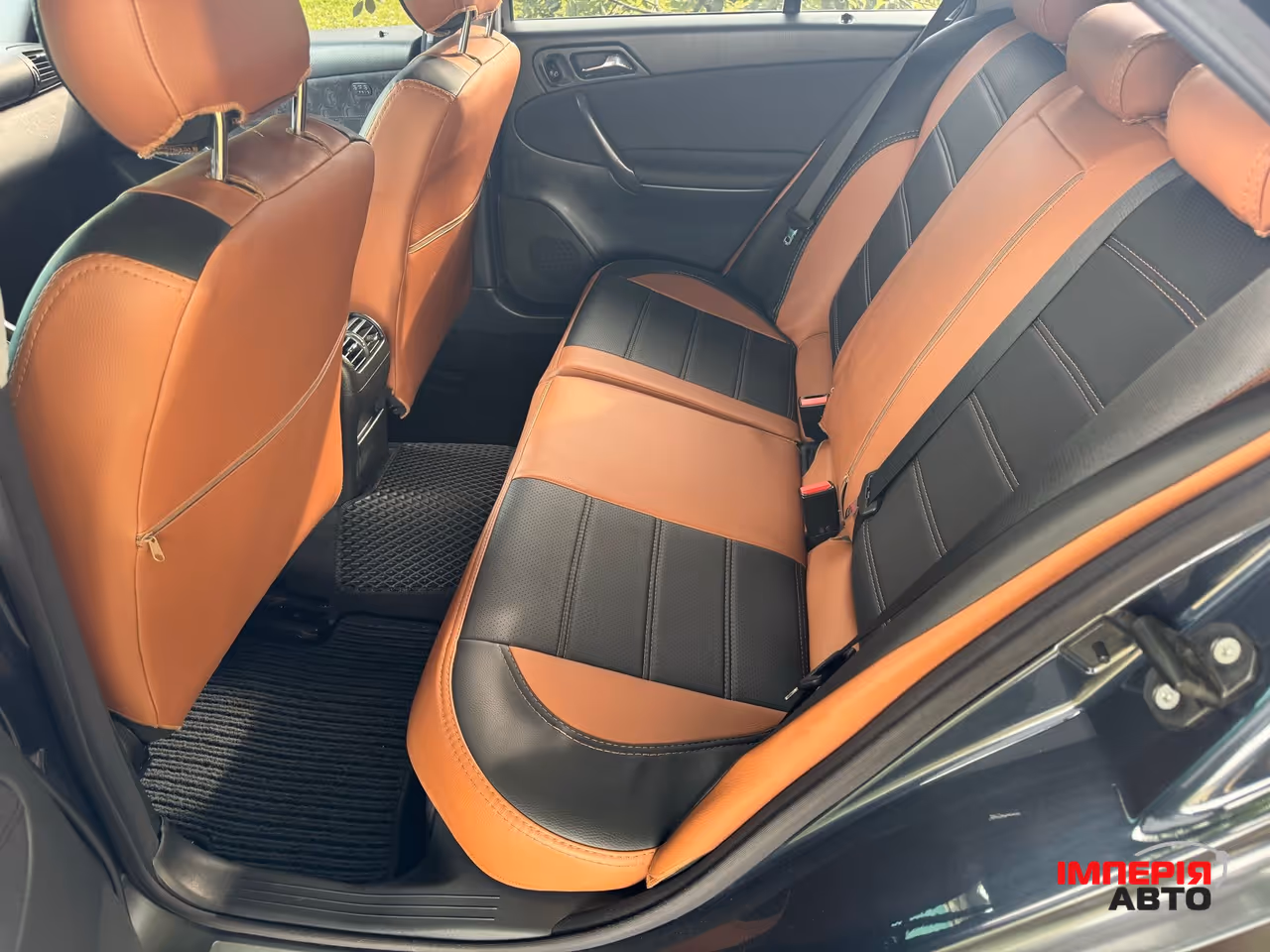 Mercedes-Benz C-Класс - фото 16
