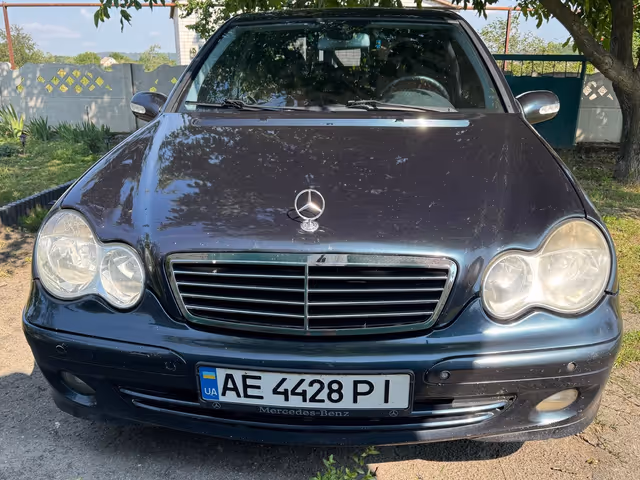 Mercedes-Benz C-Класс - зображення 1