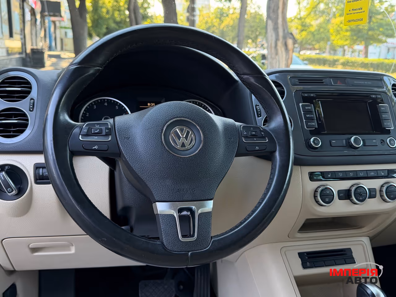 Volkswagen Tiguan - фото 17