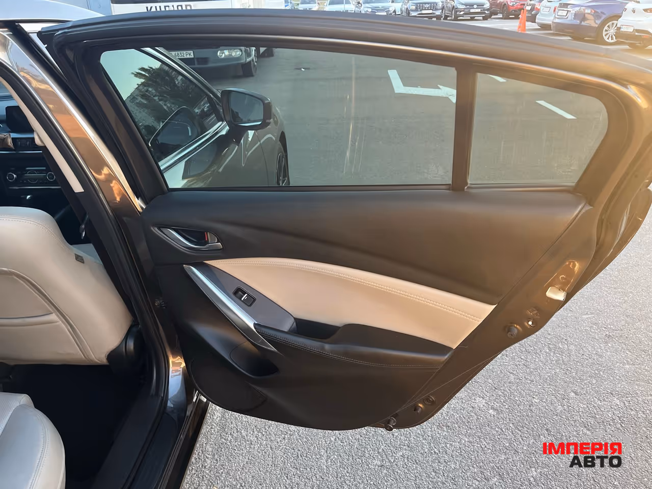 Mazda 6 - фото 15