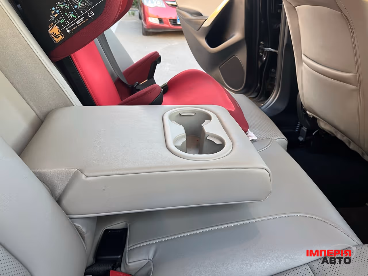 Mazda 6 - фото 18