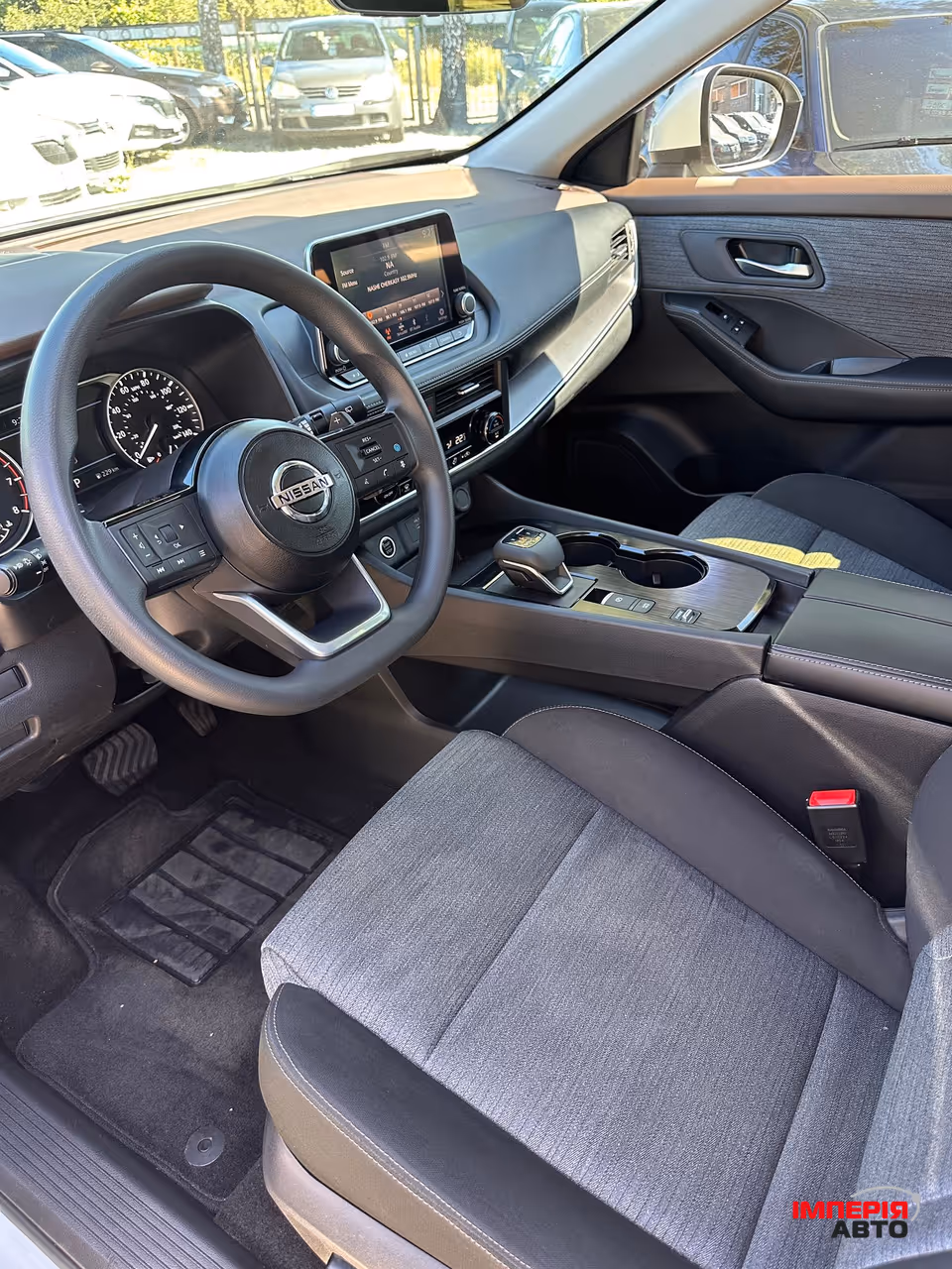 Nissan Rogue - фото 6