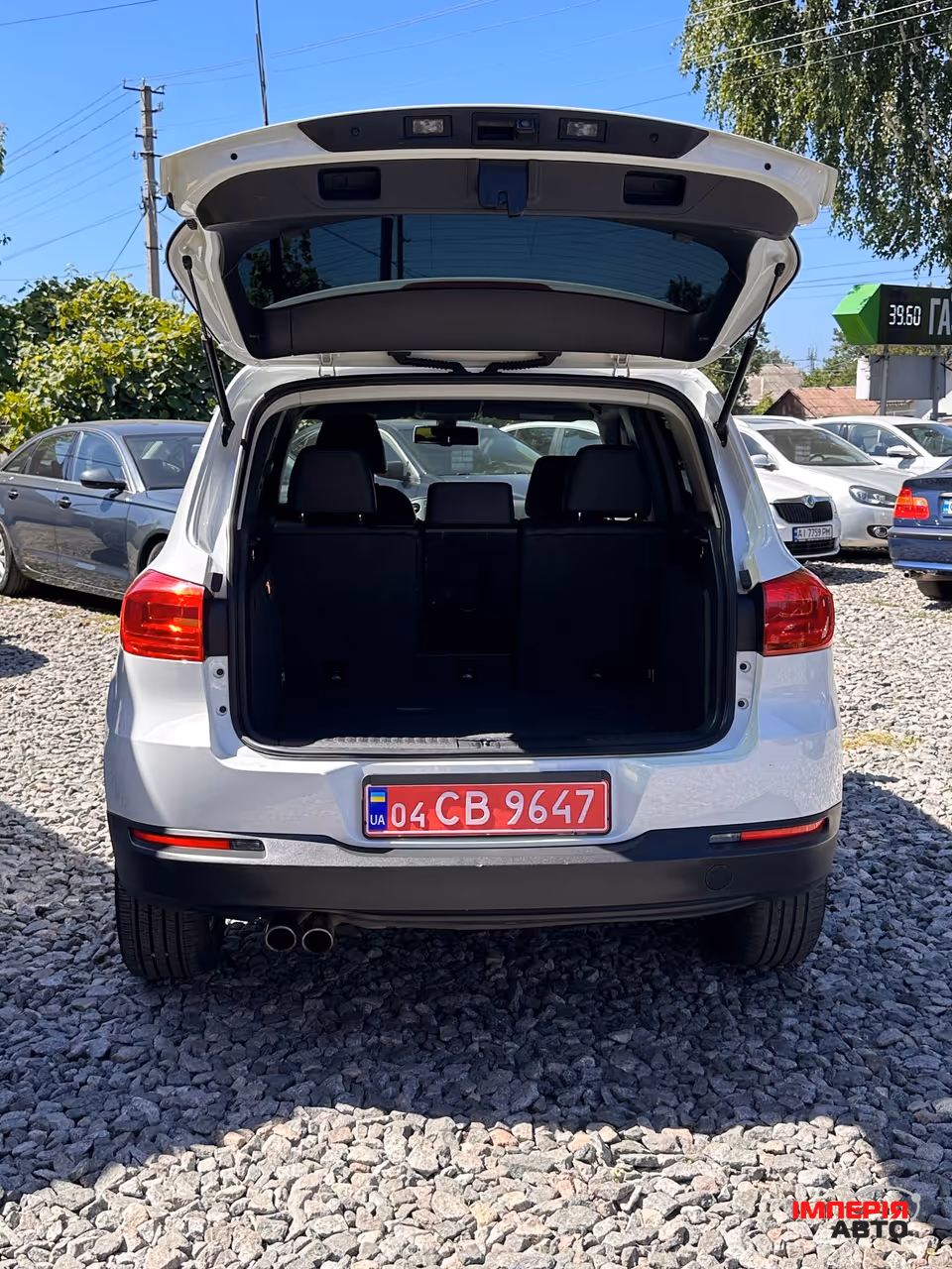 Volkswagen Tiguan - фото 11