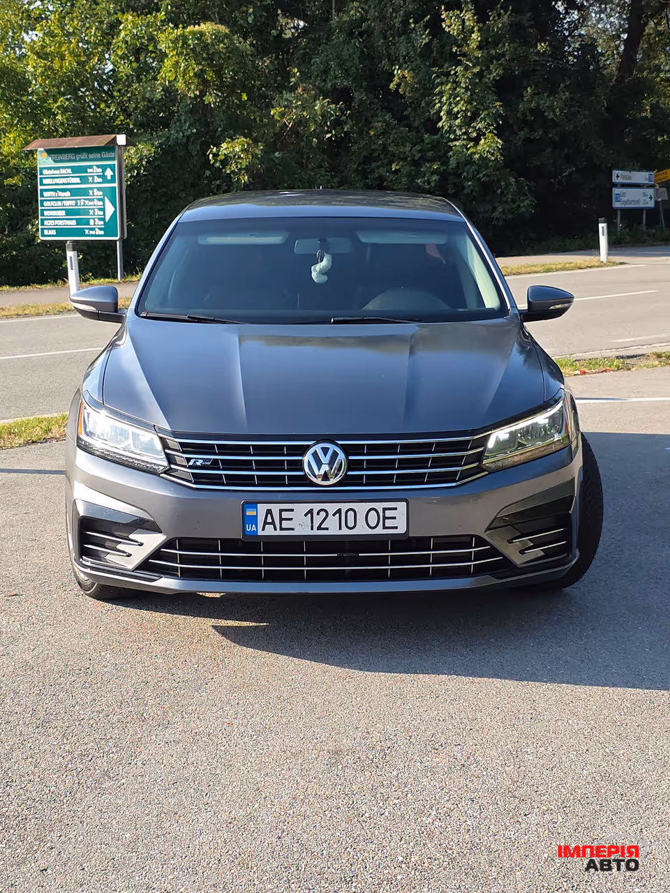 Volkswagen Passat - фото 2