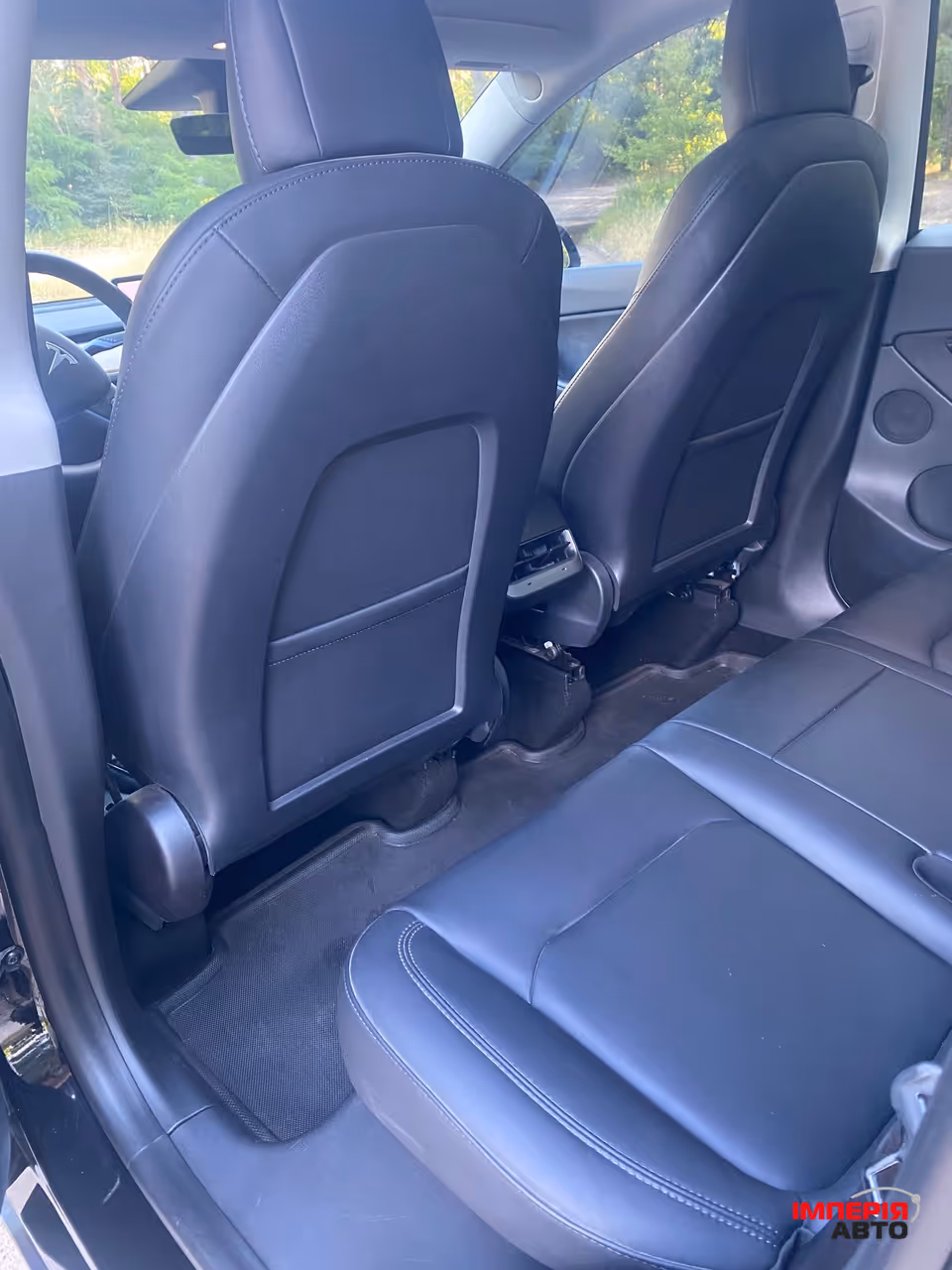 Tesla Model Y - фото 5