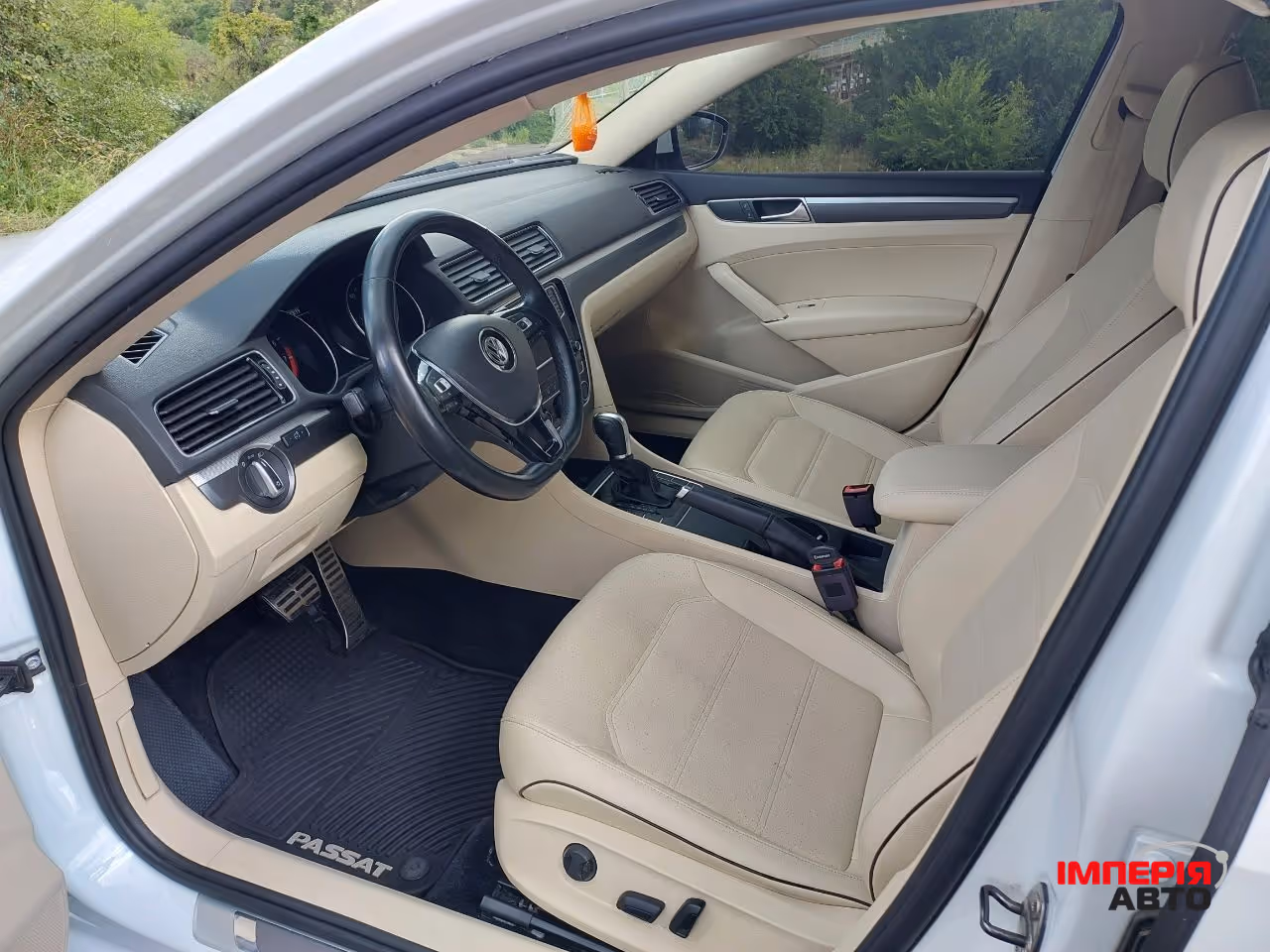 Volkswagen Passat - фото 7