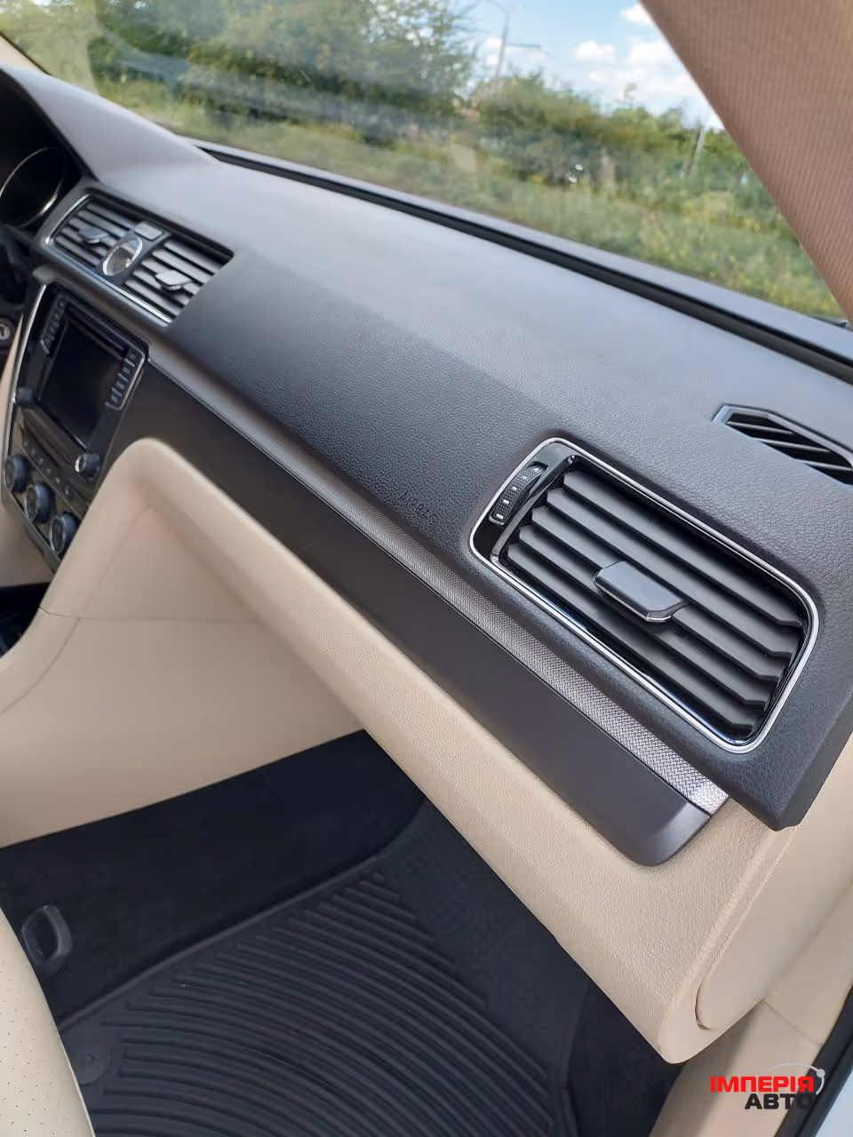 Volkswagen Passat - фото 11